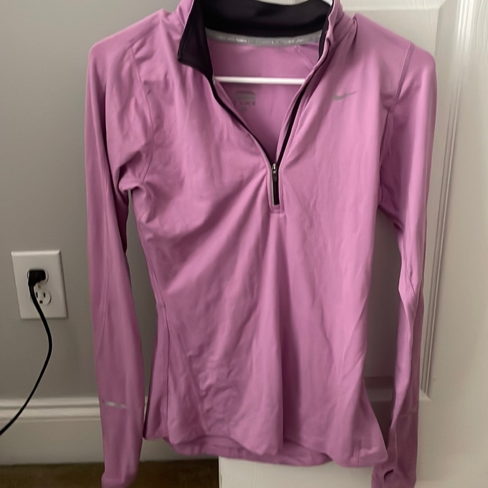 Nike workout top -size XS